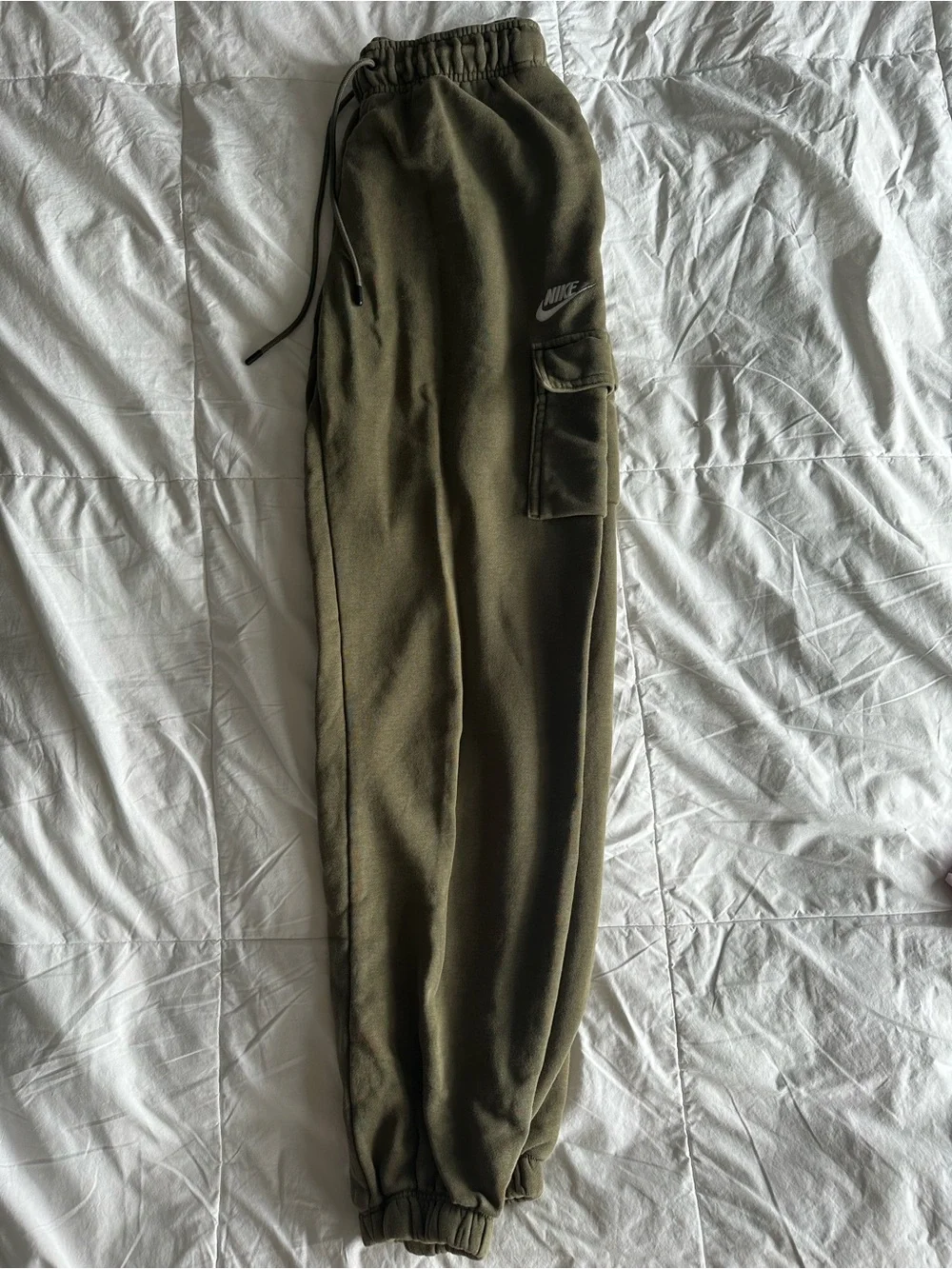 Nike Olive Cargo Joggers with Side Pocket